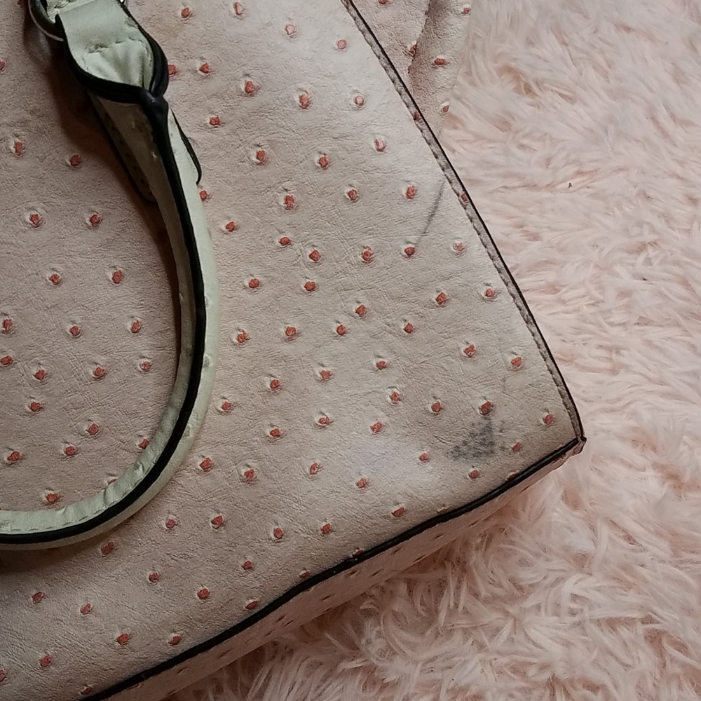 G by Guess Purse and Wallet - Picture 9 of 9